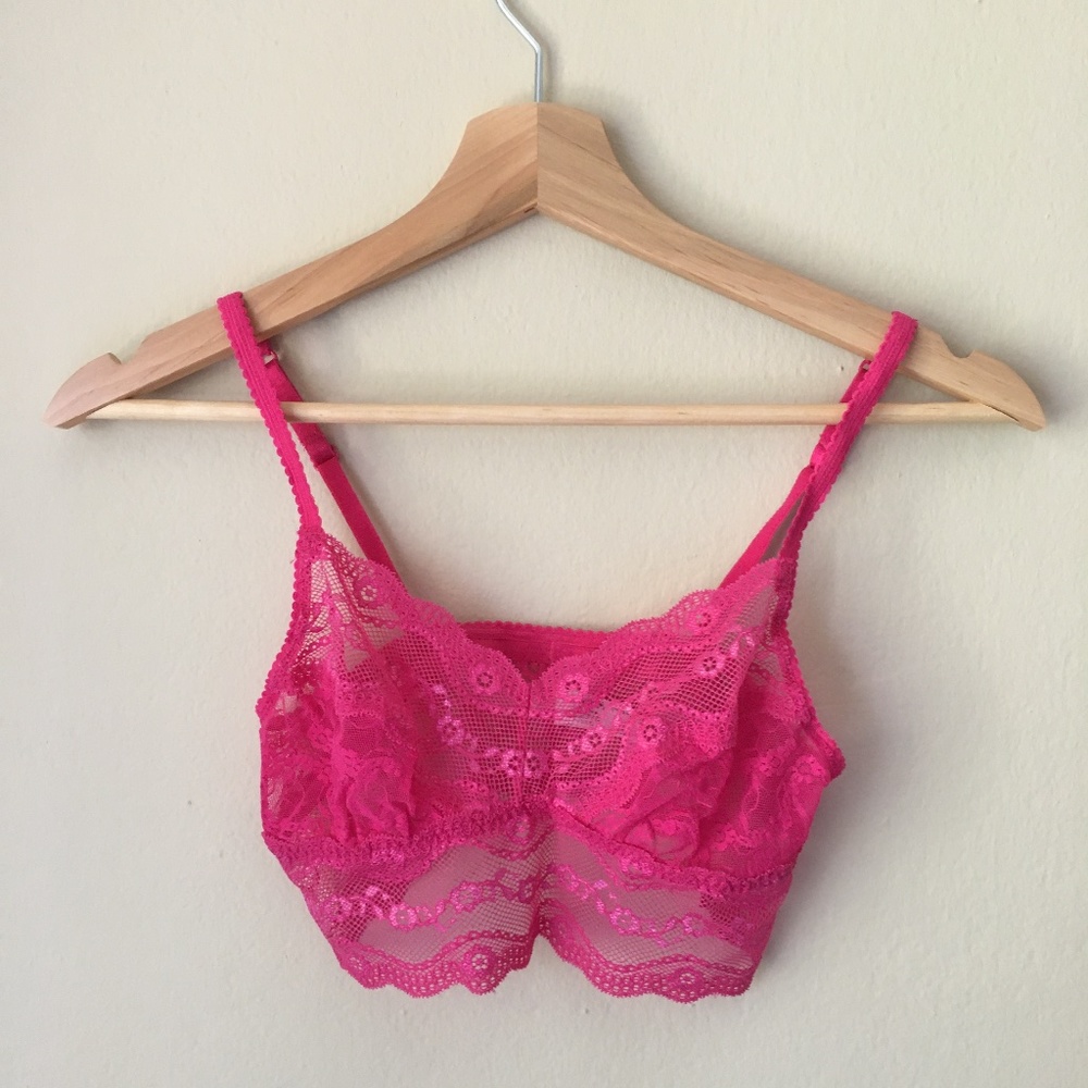 NWOT b.tempt'd Lace Bralette - Pink - Size Small
